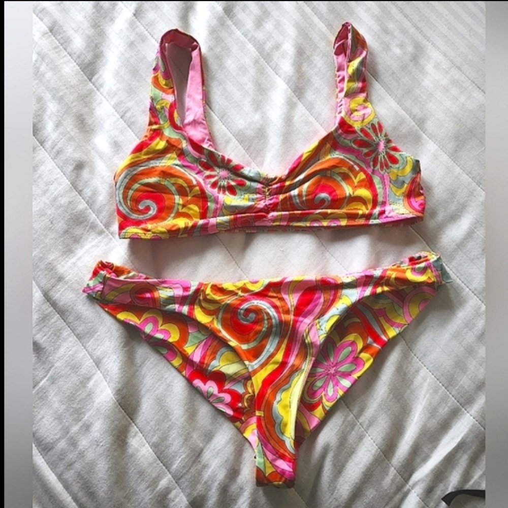Frankies x Hailee Steinfeld Set - Picture 2 of 6